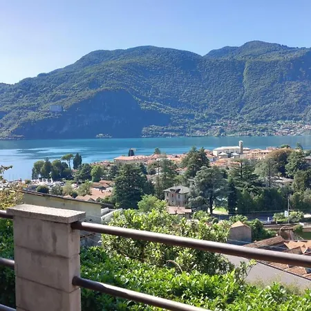 And Guzzi View - Holiday home Mandello del Lario